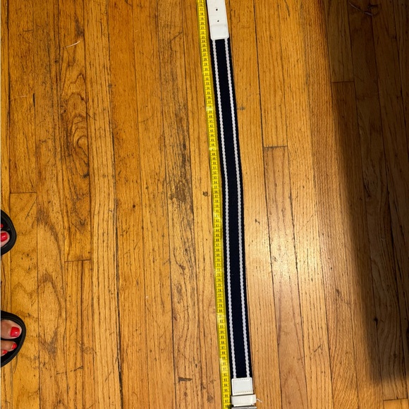 Lacoste jeans belt size M - Picture 2 of 7